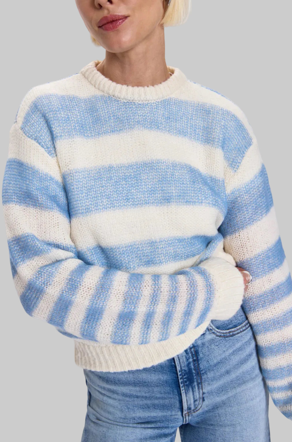 Moa Blue Gradient Stripe Sweater