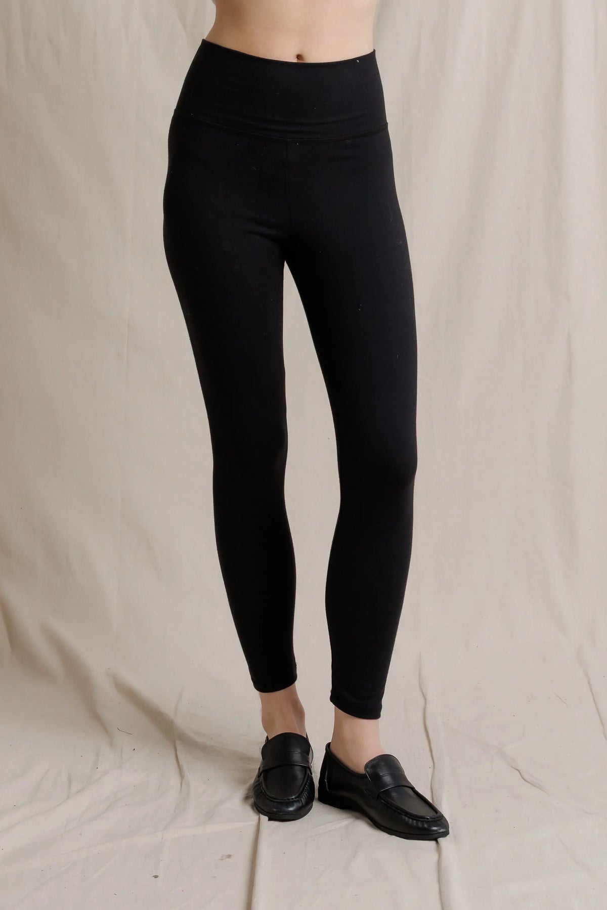 True Black Lita Cotton Legging