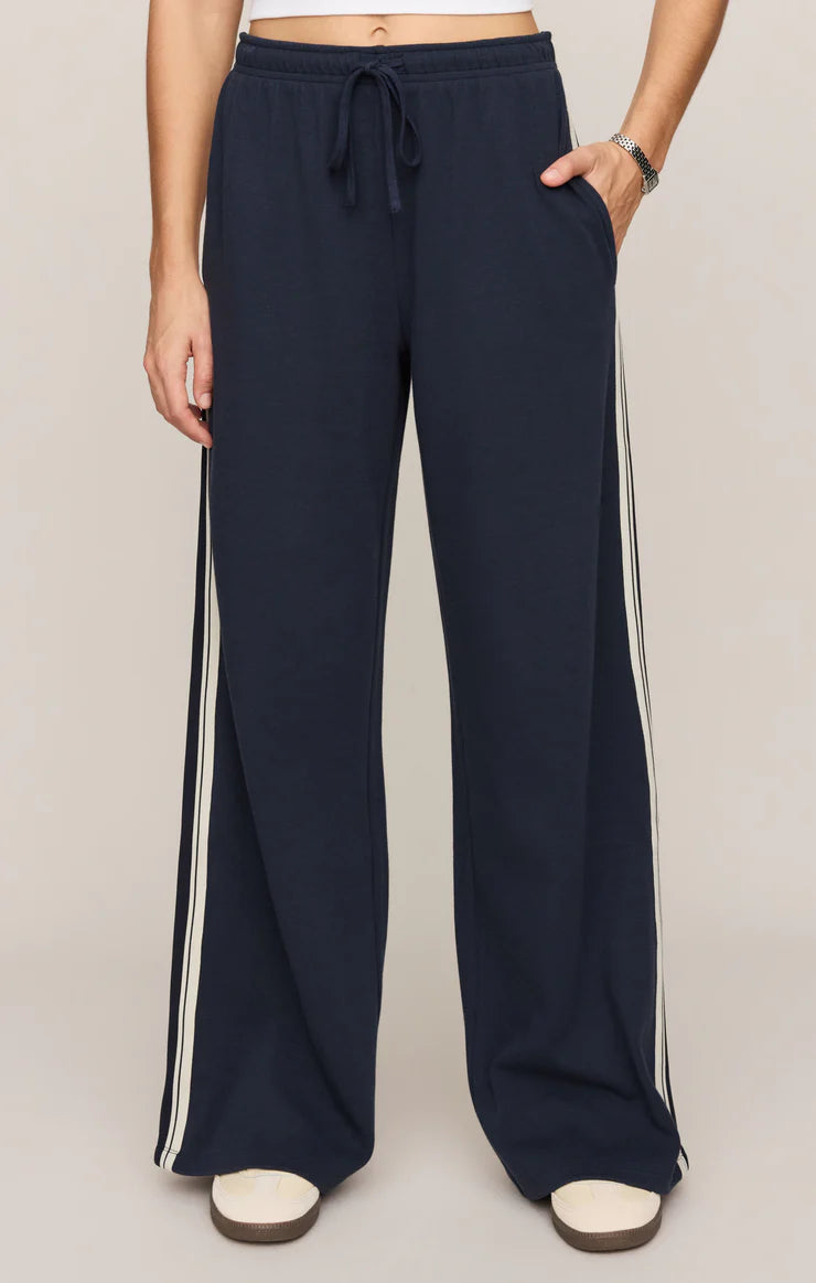 Breakaway Track Pant in Eclipse